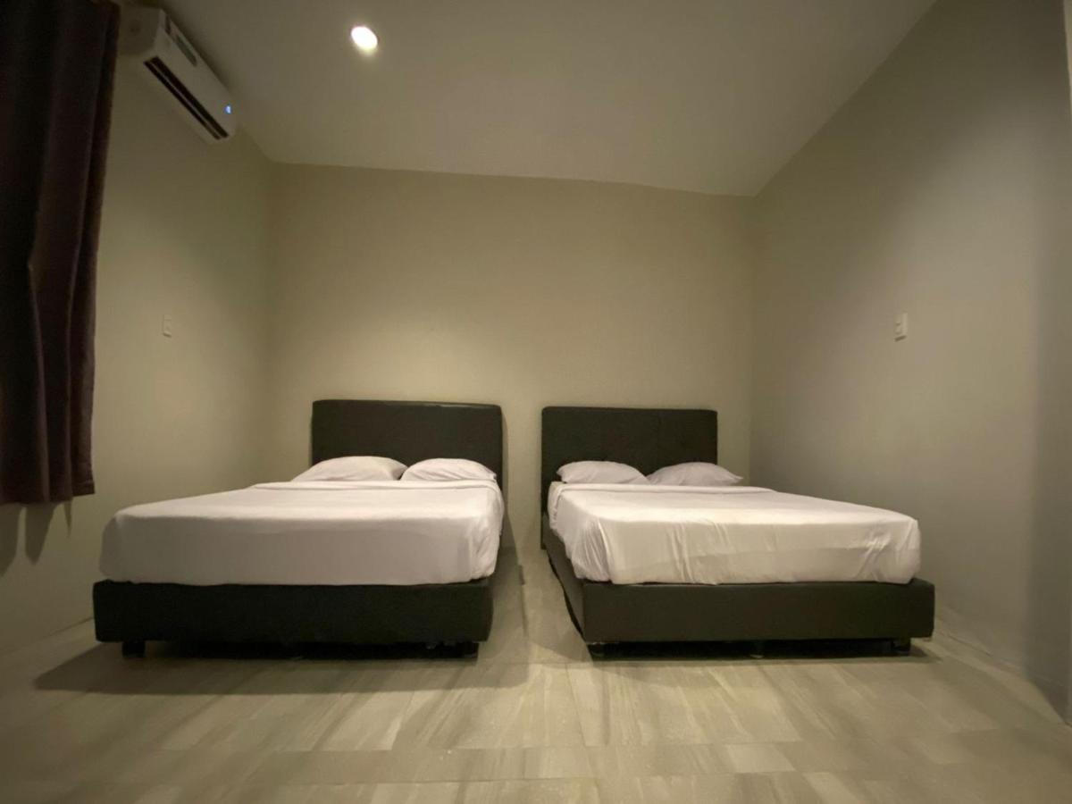 Vosstel Guest House Medan Extérieur photo