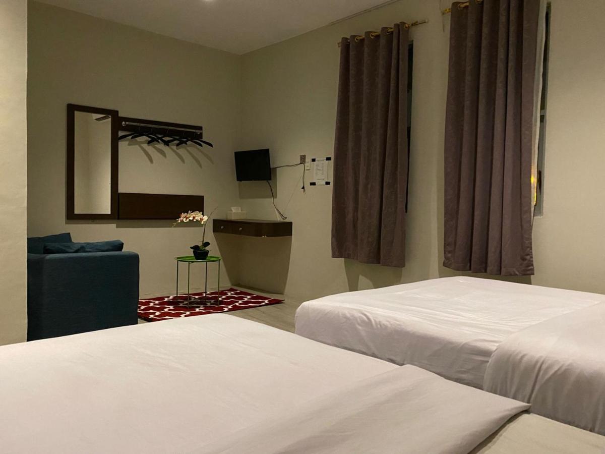 Vosstel Guest House Medan Extérieur photo