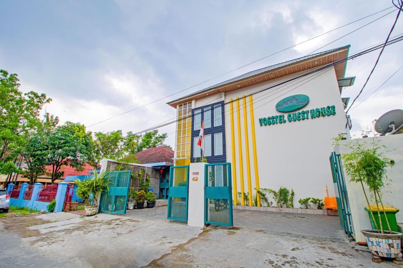 Vosstel Guest House Medan Extérieur photo